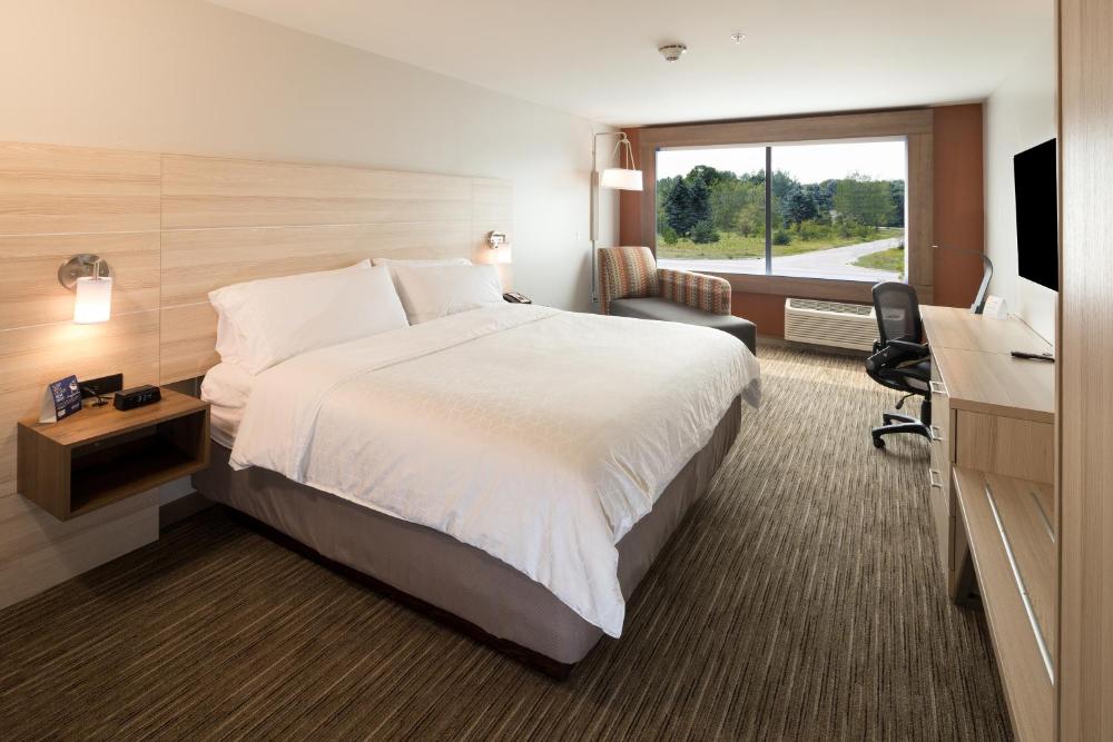 Standard Room interior